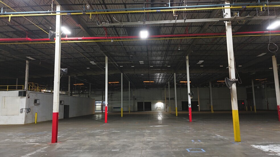 More Photos Of 8673 Lyons Marengo Rd, Lyons Manufacturing For Lease
