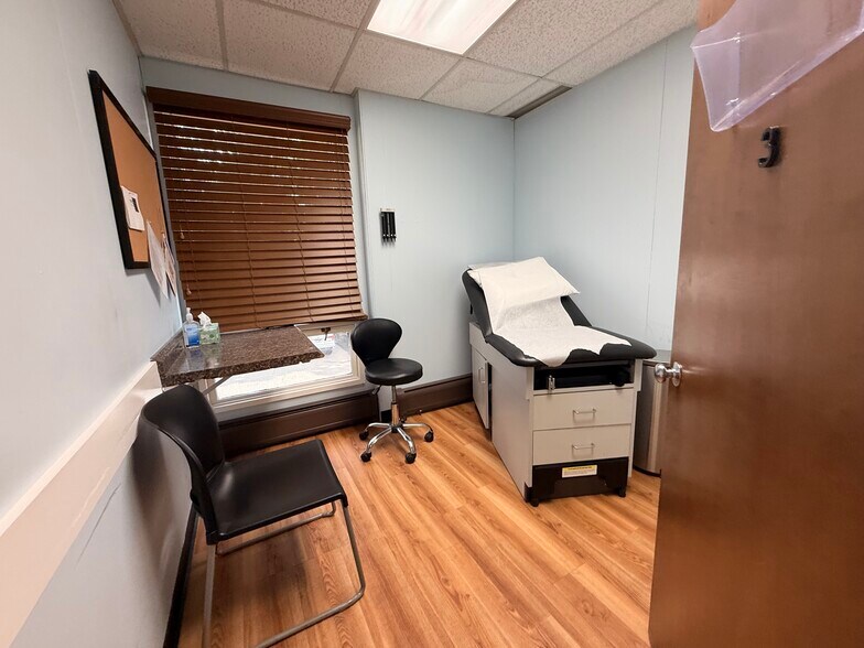 More Photos Of 333 School St, Pawtucket Medical For Sale
