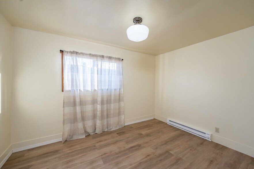 More Photos Of 315 Main Ave E, Soap Lake General Retail For Sale