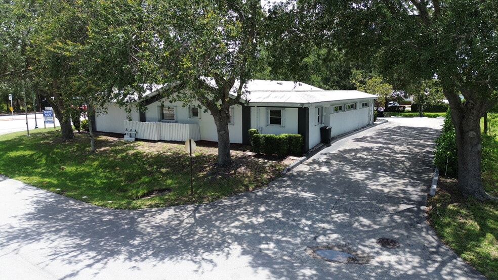 More Photos Of 1399 SE Port St Lucie Blvd, Port Saint Lucie Office For Lease