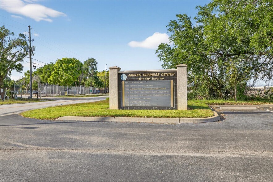 More Photos Of 14141 46th St N, Clearwater Medical For Sale