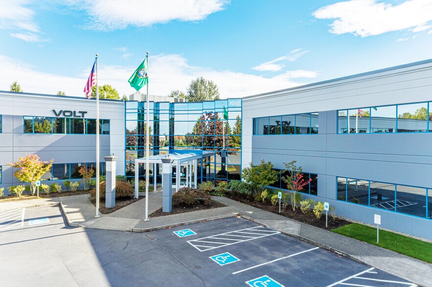 More Photos Of 1002 15th St SW, Auburn Unknown For Lease