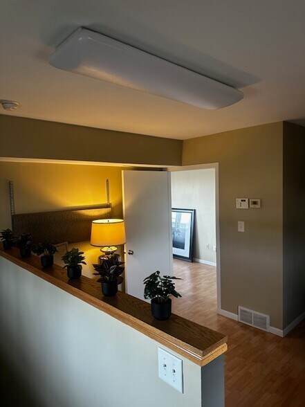 More Photos Of 3049 S Service Dr, Red Wing Loft Creative Space For Lease