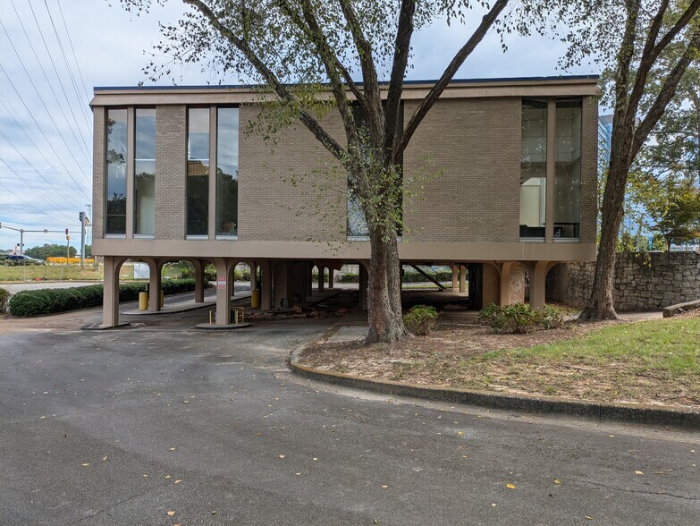 More Photos Of 1 Executive Park Dr NE, Atlanta Land For Lease