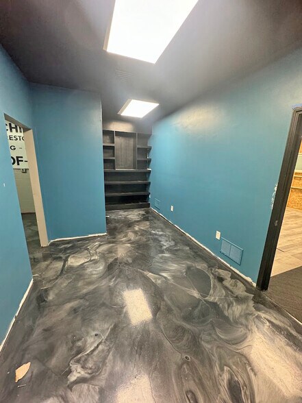 More Photos Of 36454-36474 Groesbeck Hwy, Clinton Township Storefront Retail Office For Sale