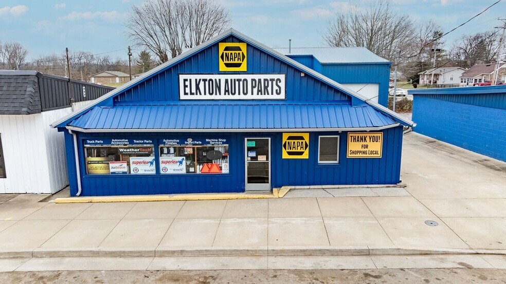 More Photos Of 204 N Main St, Elkton Freestanding For Sale