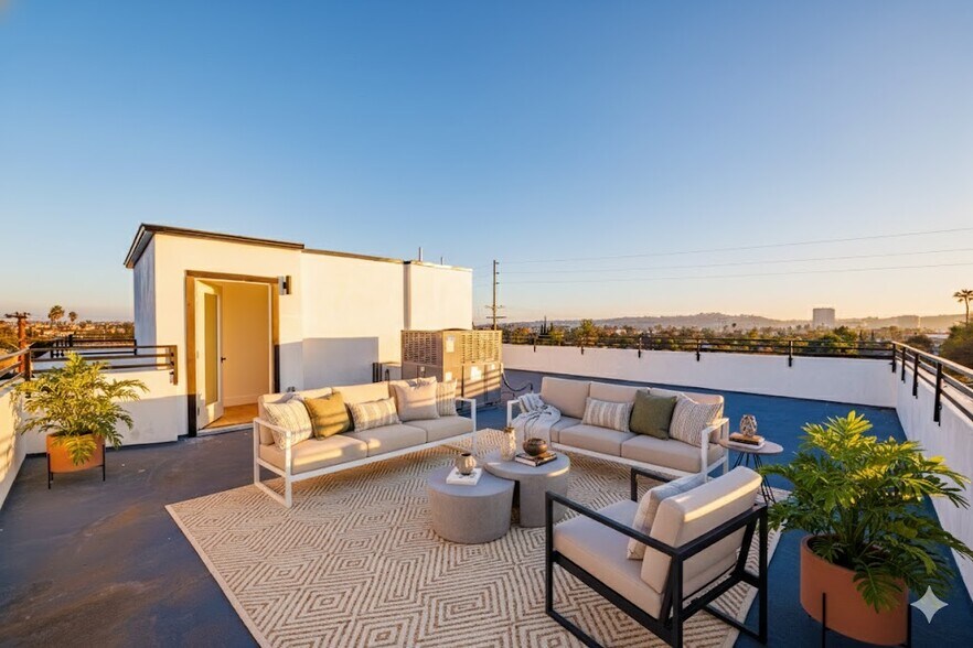 More Photos Of 1656 S Hayworth Ave, Los Angeles Multifamily For Sale