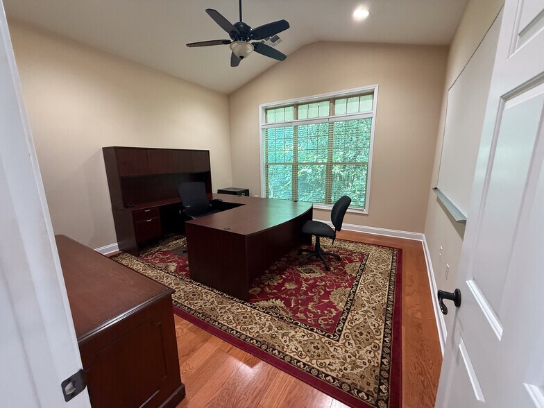 More Photos Of 1110 Satellite Blvd, Suwanee Office For Sale