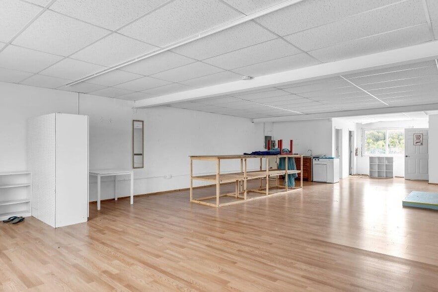 More Photos Of 99222 Overseas Hwy, Key Largo Storefront Retail Residential For Sale