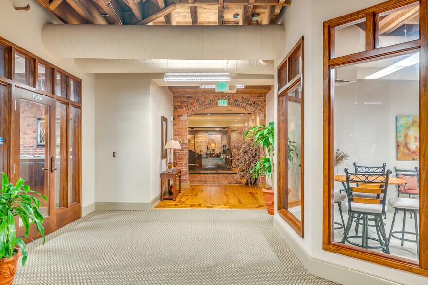 More Photos Of 250-260 Commerce St, Montgomery Medical For Sale