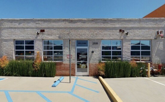 Primary Photo Of 2508 N Ontario St, Burbank Light Distribution For Sale