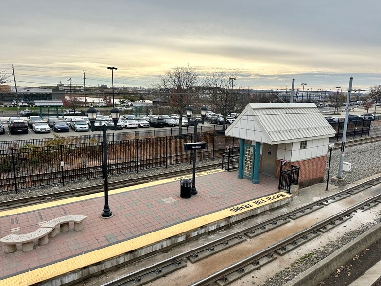 More Photos Of 534-548 Avenue E, Bayonne Office For Sale