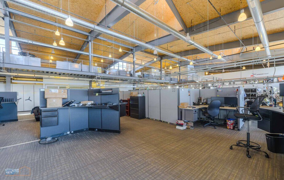 More Photos Of 101 S Taylor Ave, Louisville Warehouse For Lease
