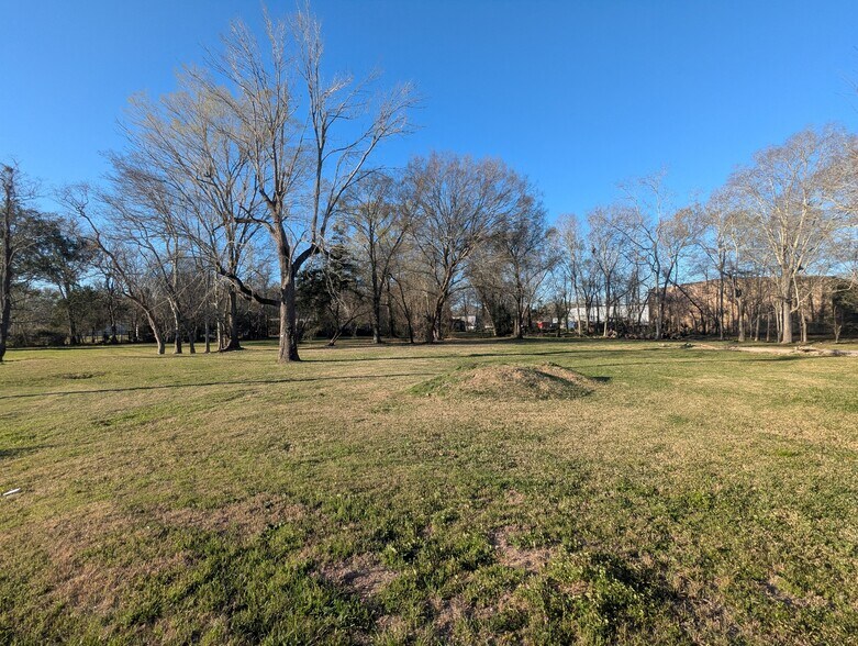 More Photos Of 620 Langham Rd, Beaumont Land For Sale