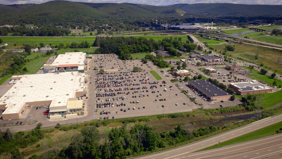 More Photos Of 3160 Silverback Ln, Painted Post Unknown For Lease