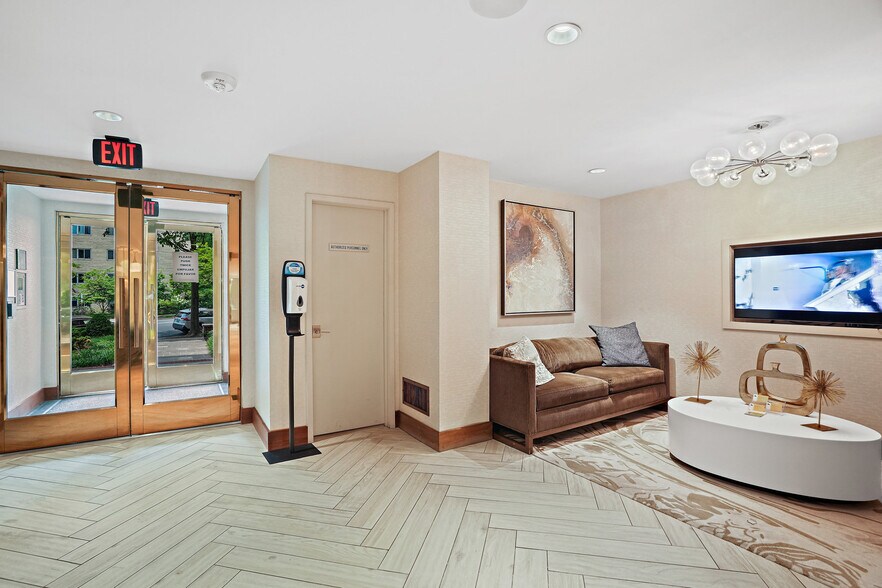 More Photos Of 4601 Connecticut Ave NW, Washington Apartments For Lease