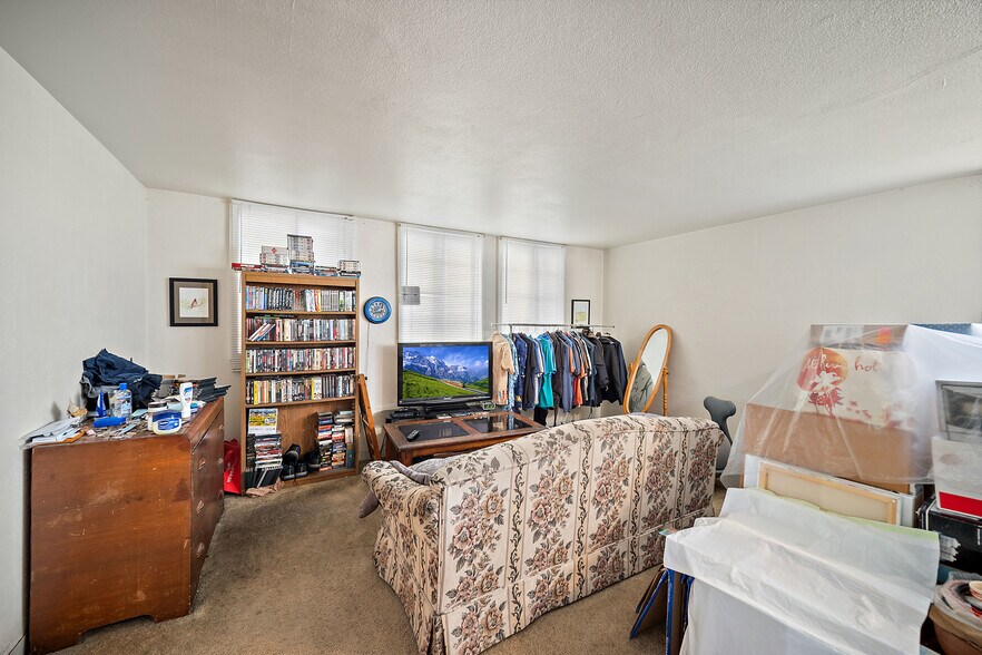 More Photos Of 1518 N Wahsatch Ave, Colorado Springs Apartments For Sale