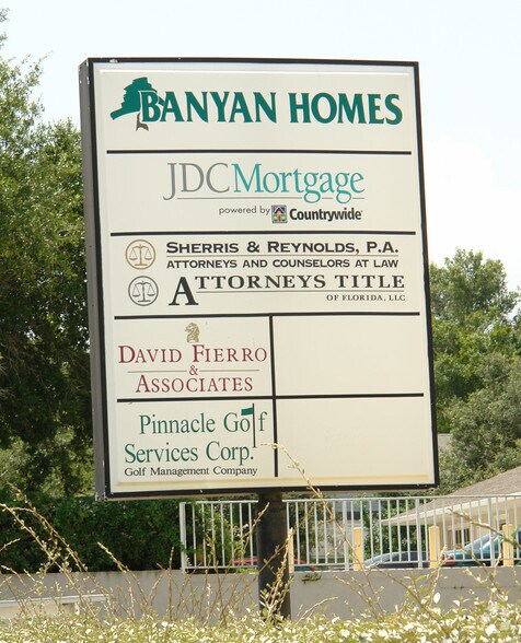 More Photos Of 301 Frontage Rd, Clermont Medical For Lease