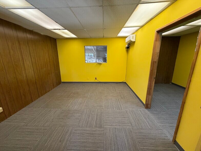 More Photos Of 9323 Rush St, South El Monte Manufacturing For Sale