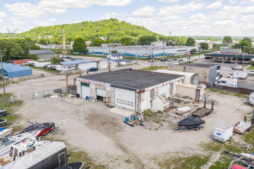 More Photos Of 126 Wilmer Ave, Cincinnati Industrial For Sale