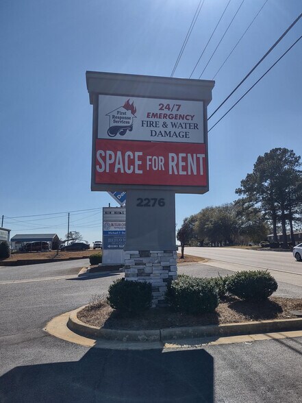 More Photos Of 2276 Moody Rd, Warner Robins Storefront For Lease