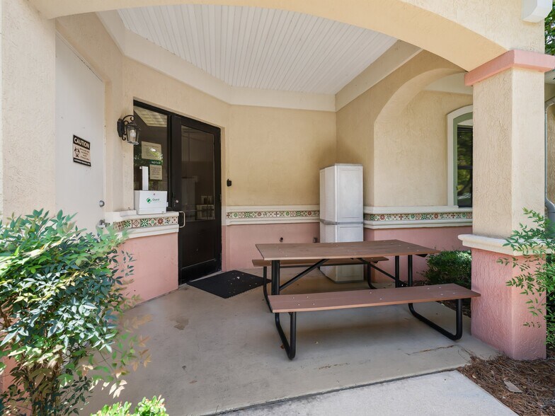 More Photos Of 1503 Buenos Aires Blvd, The Villages Medical For Lease