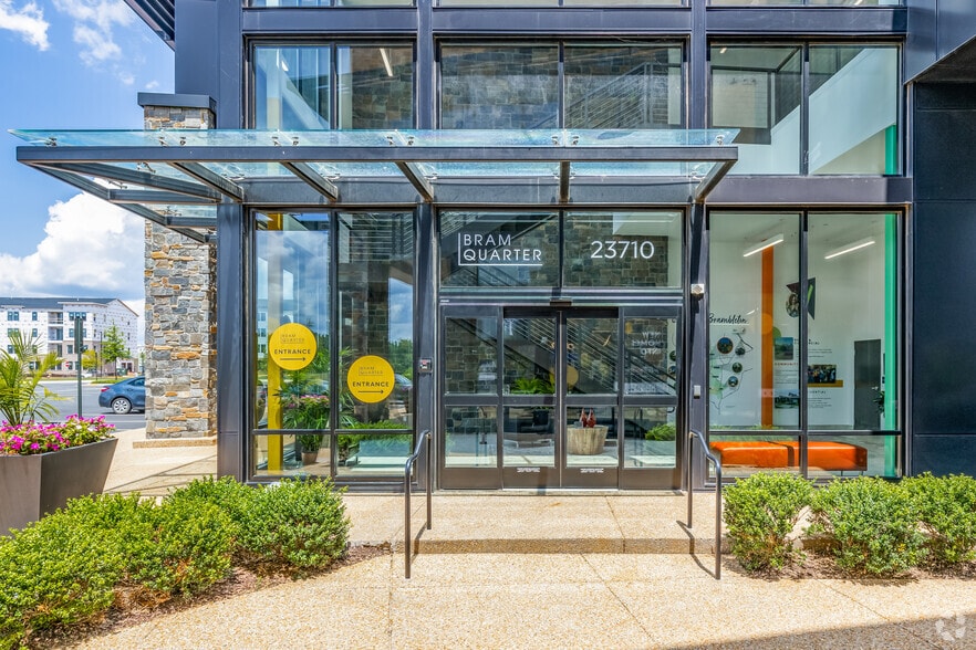 More Photos Of 23710 Schooler Plz, Brambleton Coworking Space