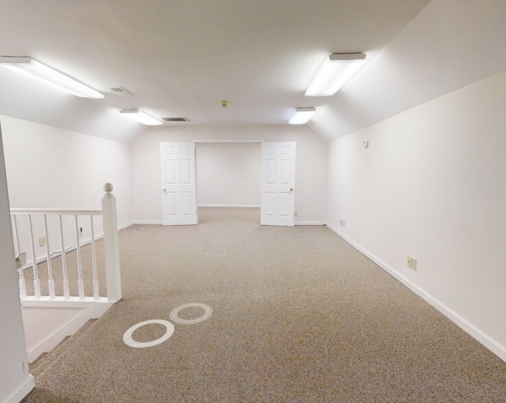 28 Lee St, Winder, GA 30680 Office For Lease