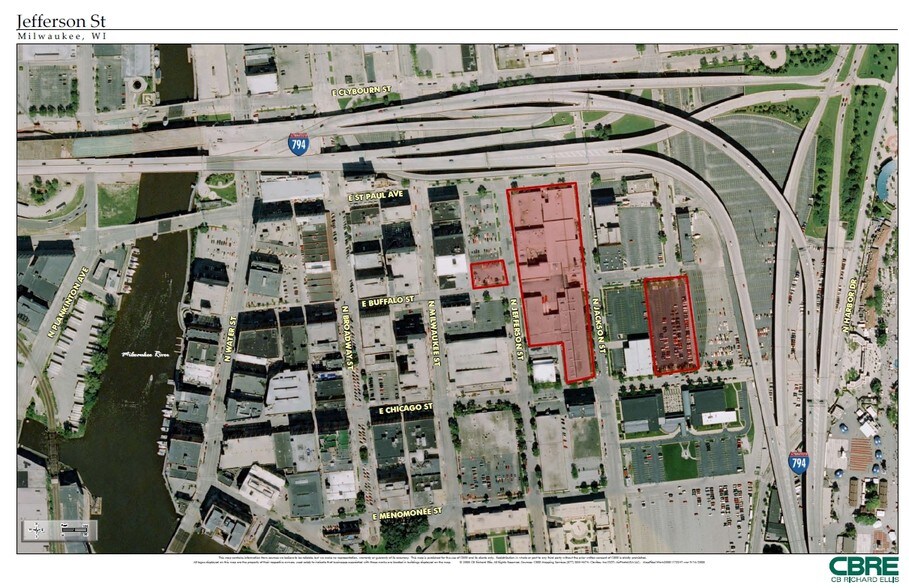 More Photos Of 300 N Jefferson St, Milwaukee Warehouse For Lease