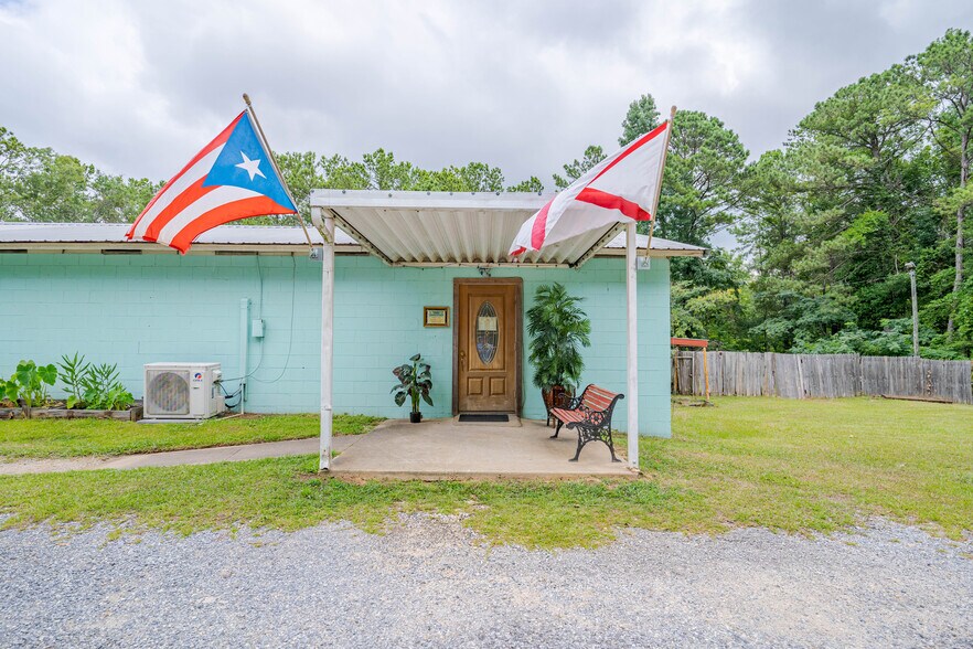 More Photos Of 161 Vfw Pky, Jacksons Gap Restaurant For Sale