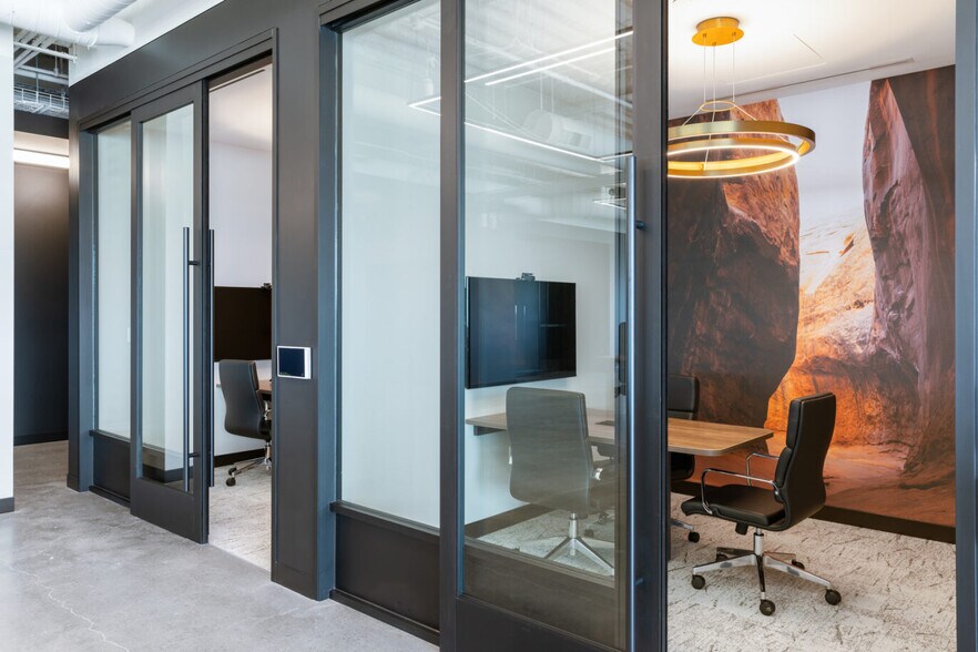 More Photos Of 344 W 13800 S, Draper Office For Lease