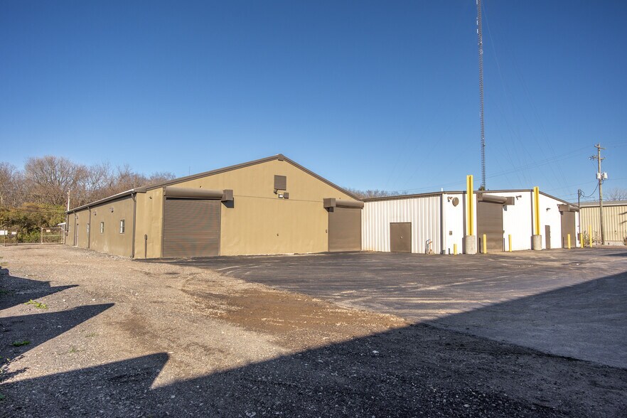 More Photos Of 1091 Stimmel Rd, Columbus Manufacturing For Lease