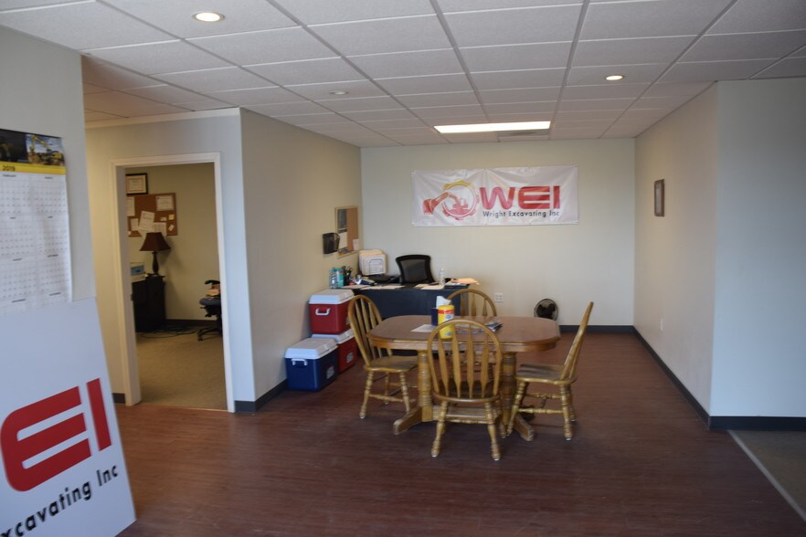 More Photos Of 13545 Bassett Ln, Williston Warehouse For Sale