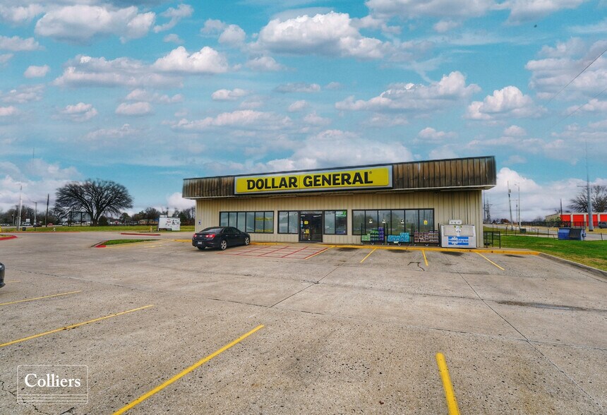 More Photos Of 2525 NE Hudson Rd, Rogers Freestanding For Sale