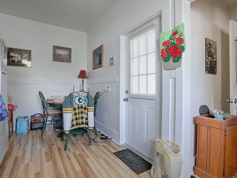 More Photos Of 422 E Citrus Ave, Eustis Multifamily For Sale
