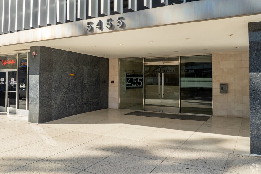 More Photos Of 5455 Wilshire Blvd, Los Angeles Office For Sale