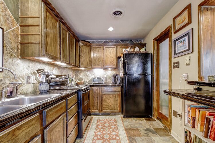 More Photos Of 1803 La Sombra Dr, San Antonio Apartments For Sale
