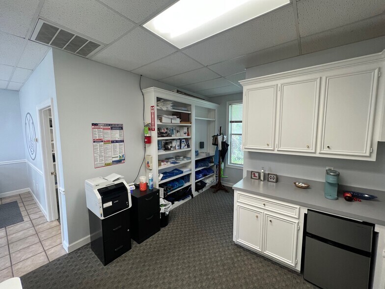 More Photos Of 201 Hwy 51, Ridgeland Office For Lease