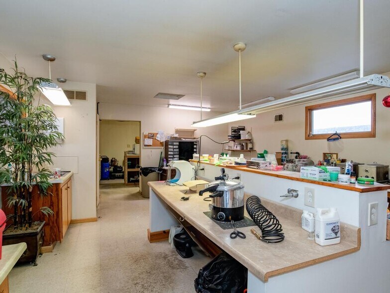 More Photos Of 413 Bridge St, Beaver Healthcare For Sale