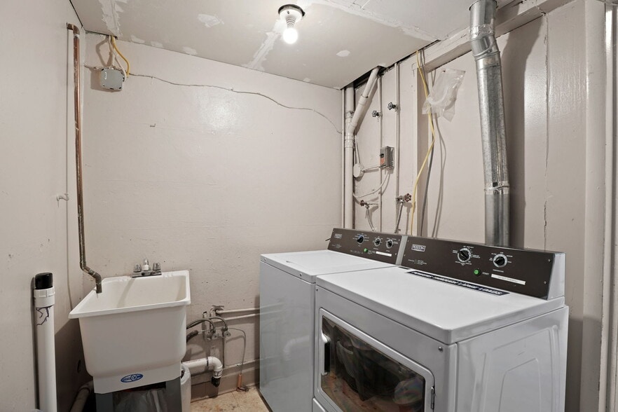 More Photos Of 171 Front St, Vestal Township Storefront Retail Residential For Sale