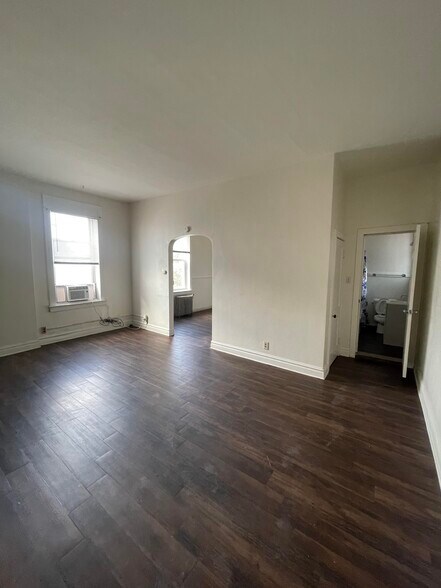 More Photos Of 7425-7429 S Broadway, Saint Louis Apartments For Sale
