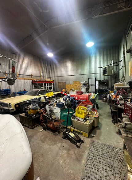 More Photos Of 1212 34 Av SE, Calgary Land For Lease