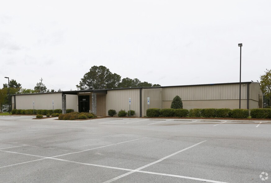 More Photos Of 5300 Fayetteville Rd, Raleigh Flex For Lease