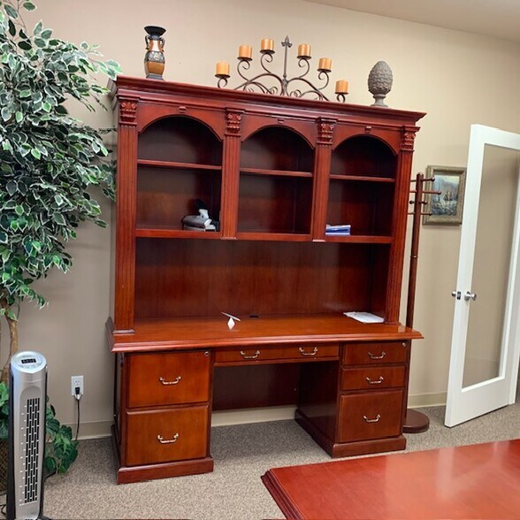 More Photos Of 4501 Northwest Freeway, Wichita Falls Loft Creative Space For Sale