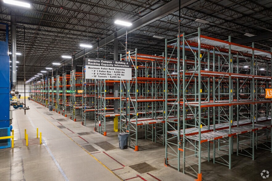 More Photos Of 4676 Erie Ave SW, Navarre Distribution For Lease