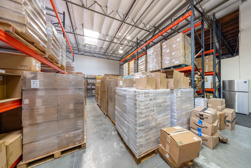 More Photos Of 15350 Fairfield Ranch Rd, Chino Hills Warehouse For Lease