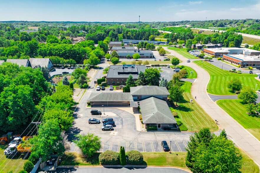 More Photos Of 10484 Citation Dr, Brighton Medical For Sale