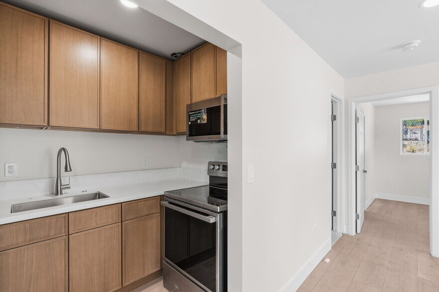 More Photos Of 401-407 Idaho Ave, Escondido Apartments For Sale