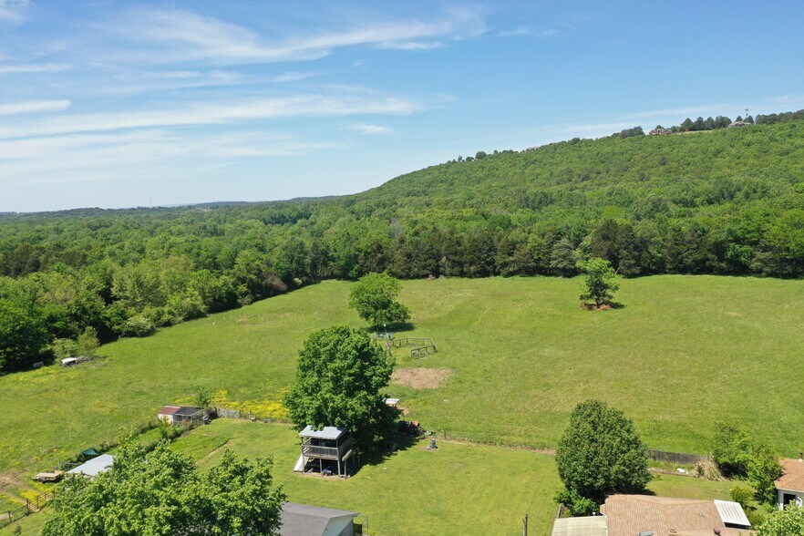 More Photos Of 206 Bradley Cove Rd, Russellville Land For Sale