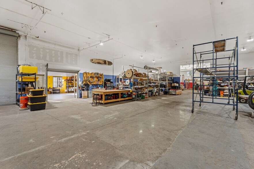 More Photos Of 902 Waugh Ln, Ukiah Warehouse For Sale